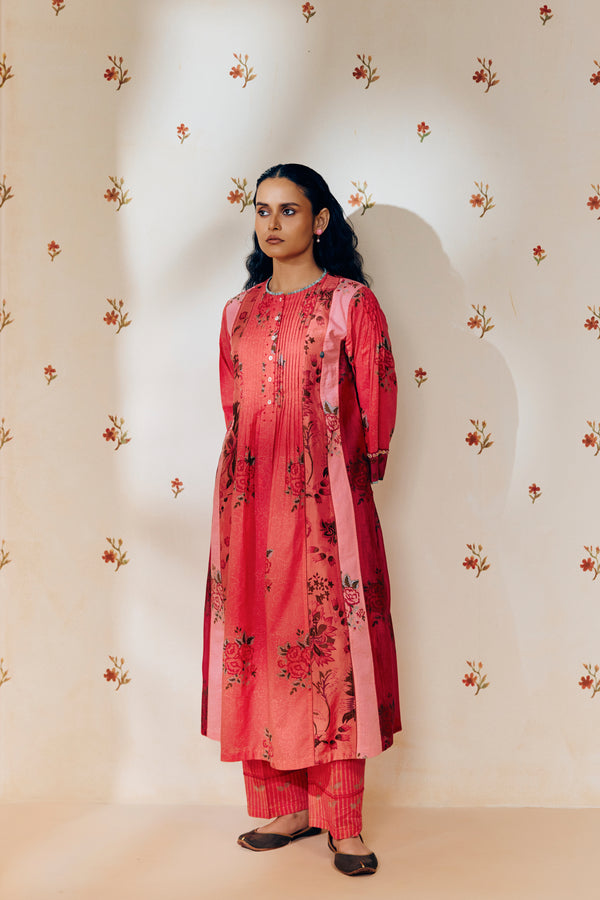 "Rose pink tunic set featuring delicate hand block prints, combining feminine flair with the soulful touch of artisan craftsmanship in soft, breathable fabric."