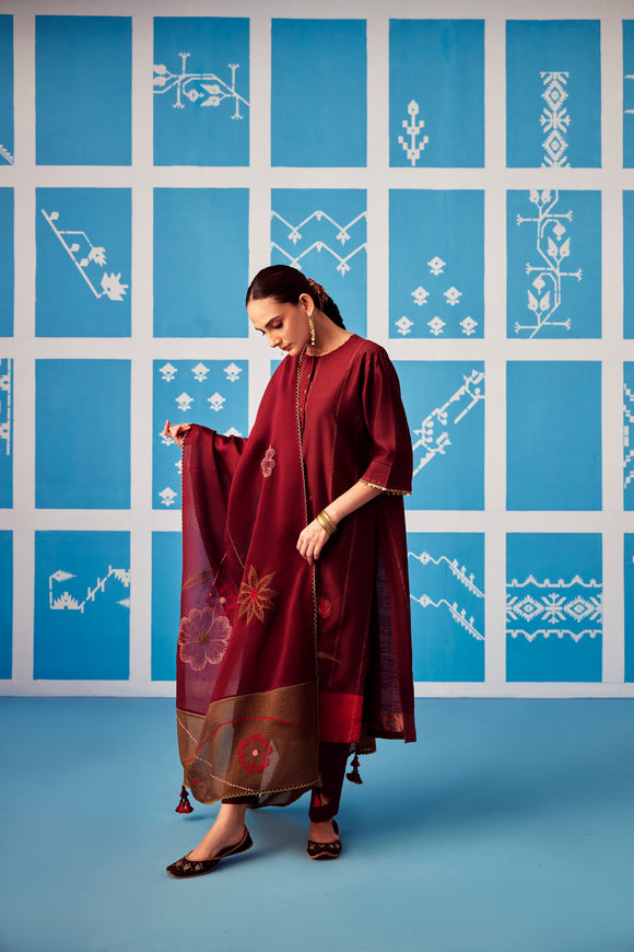 silk khadi Jamdani, sustainable fashion, handmade, handcrafted, Jamdani textiles.